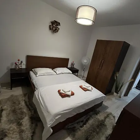 בוקרשט Cozy Apartment 130E By Plaza מראה חיצוני תמונה